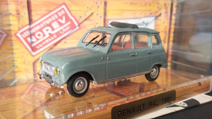 Renault 4 R4 L 1961 1:43 Norev Pol, Hobby en Vrije tijd, Modelauto's | 1:43, Zo goed als nieuw, Verzenden