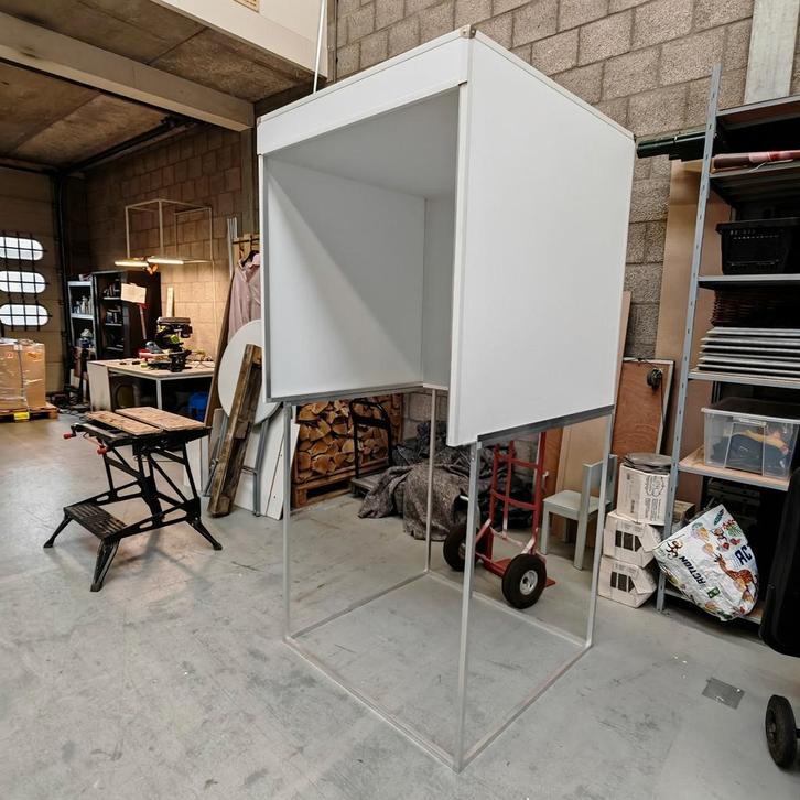 Fotostudio pasfoto portretfoto, Audio, Tv en Foto, Fotografie | Fotostudio en Toebehoren, Zo goed als nieuw, Overige typen, Ophalen