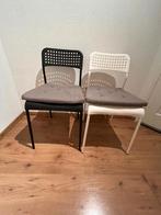 Eetkamerstoel 'Adde' (IKEA) zwart en wit, Ophalen, Overige materialen, Twee, Zwart