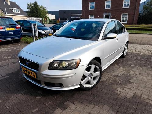 Volvo S40 2.5 T5 Geartronic sport nieuwe distributieriem, Auto's, Volvo, Bedrijf, S40, ABS, Airbags, Airconditioning, Alarm, Bluetooth