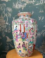 Antieke Chinese porseleinen vaas – Famille Rose  1900 - 30cm, Ophalen