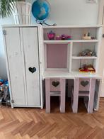 Kindertafel met stoelen en kast, Kinderen en Baby's, Kinderkamer | Tafels en Stoelen, Ophalen, Zo goed als nieuw