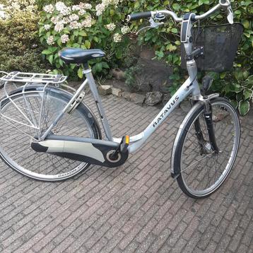 BATAVUS  INTERMEZZO 8VERSNELLINGEN IZGST  beschikbaar voor biedingen