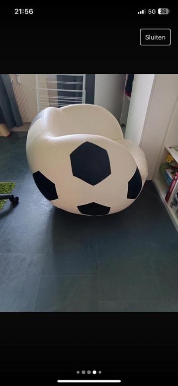 Voetbal stoel