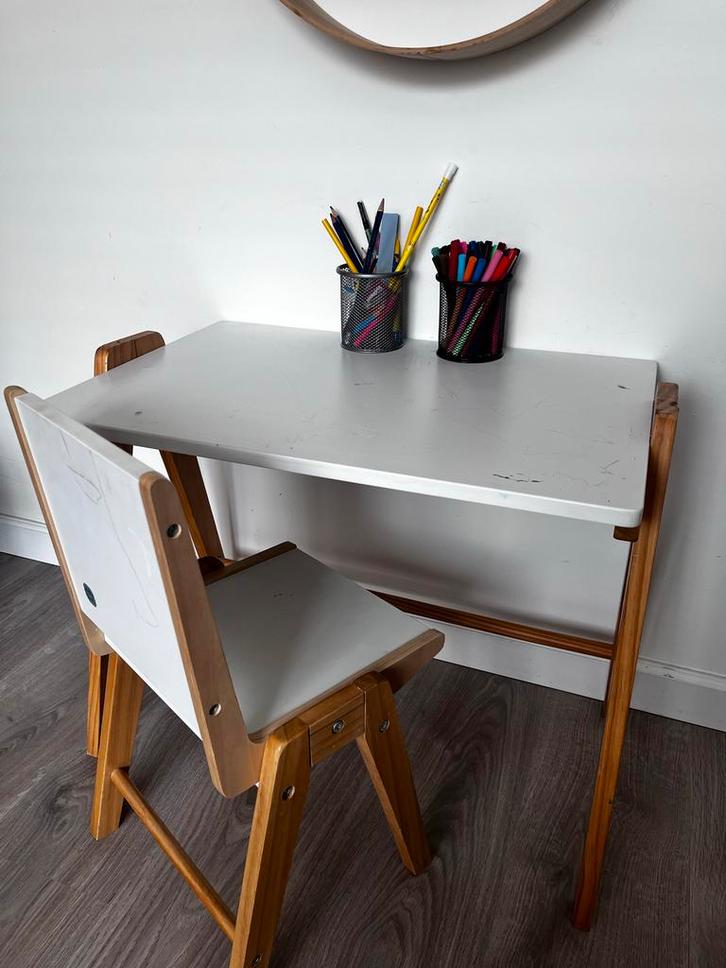 Kinderspullen: peuterbed, Tafel, Boekenkist, Wandmeubel, Kinderen en Baby's, Kinderkamer | Tafels en Stoelen, Gebruikt, Tafel(s) en Stoel(en)