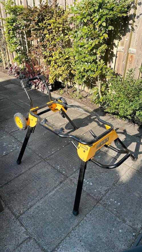 Zaagtafel onderstel, Doe-het-zelf en Verbouw, Gereedschap | Zaagmachines, Zo goed als nieuw, Cirkelzaag, 1200 watt of meer, Ophalen