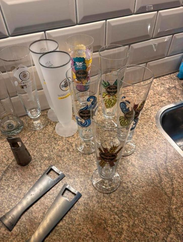 T.E.A.B. Verzameling Warsteiner bierglazen / flesopeners, Verzamelen, Biermerken, Gebruikt, Ophalen