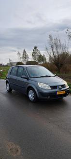 Renault Scénic 1.6 16V  2004 met trekhaak, Voorwielaandrijving, 65 €/maand, Stof, Trekhaak