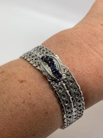 K798 Prachtige zilveren armband blauwe saffier 