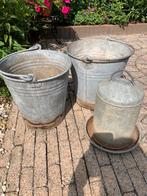 2 oude zinken emmers+zinken kippen drinkbak, Tuin en Terras, Bloembakken en Plantenbakken, Ophalen, Minder dan 30 cm, Minder dan 60 cm