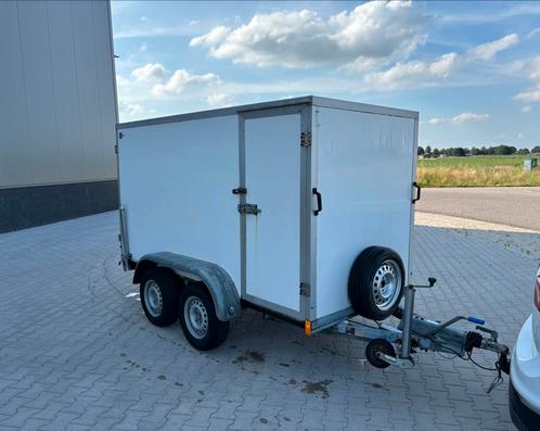 Hapert gesloten aanhanger met zijdeur 300x130x150️️, Auto diversen, Aanhangers en Bagagewagens, Zo goed als nieuw, Ophalen of Verzenden