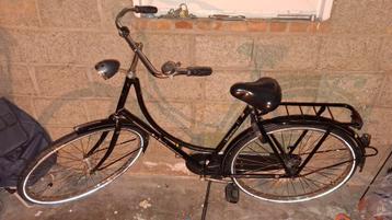 Klassieke Omafiets - Goed Onderhouden! beschikbaar voor biedingen