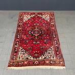 Sleets oud vintage Oosters kleed of tapijt rood bordeaux, 100 tot 150 cm, 150 tot 200 cm, Gebruikt, Rechthoekig