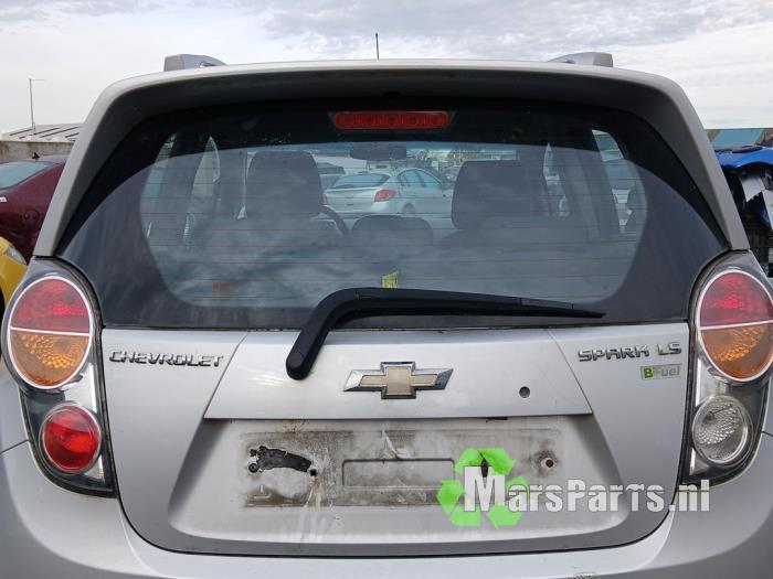 Achterklep van een Chevrolet Spark, Auto-onderdelen, Carrosserie en Plaatwerk, Achterklep, Chevrolet, Gebruikt, 3 maanden garantie