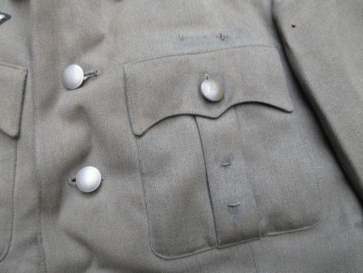 Duits officiers jasje , gevonden in Brunssum !!!!!, Verzamelen, Militaria | Tweede Wereldoorlog, Landmacht, Kleding of Schoenen