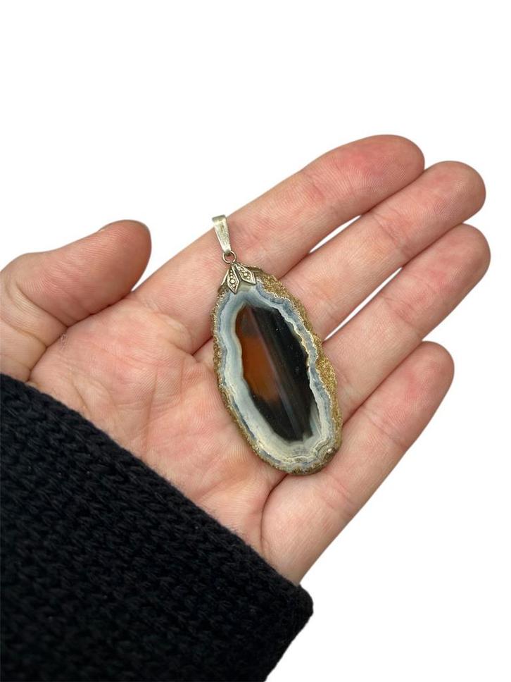 Natuurlijke vintage agaat geode plak hanger, Sieraden, Tassen en Uiterlijk, Kettinghangers, Zo goed als nieuw, Zilver, Ophalen of Verzenden