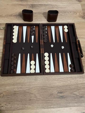Backgammon Bordspel - Reisspel beschikbaar voor biedingen
