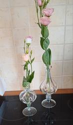 Set van twee vaasjes van glas, 24 en 16cm., Huis en Inrichting, Woonaccessoires | Vazen, Overige kleuren, Ophalen of Verzenden