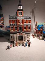 LEGO 10224 Town Hall stadhuis Compleet met Boekjes & Doos!, Ophalen of Verzenden, Zo goed als nieuw, Complete set, Lego