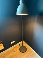 Staande lamp IKEA, Huis en Inrichting, Lampen | Vloerlampen, Ophalen, Zo goed als nieuw, 150 tot 200 cm
