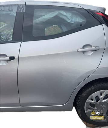 Linksachter portier Toyota Aygo 1E7 origineel deur beschikbaar voor biedingen
