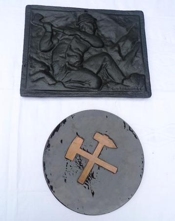 Antieke mijnwerker plaquettes beschikbaar voor biedingen