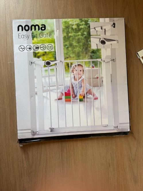 Noma traphek wit nieuw en gebruikt met verlengstukken, Kinderen en Baby's, Traphekjes, Nieuw, Overige typen, Metaal of IJzer, 115 cm of meer