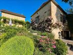 Dordogne,  Romantische gite met verwarmd zwembad 5x12 m, Open haard, In bergen of heuvels, 3 personen, Landelijk