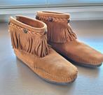 Minnetonka laarsjes maat 39, Kleding | Dames, Bruin, Lage of Enkellaarzen, Ophalen of Verzenden, Zo goed als nieuw