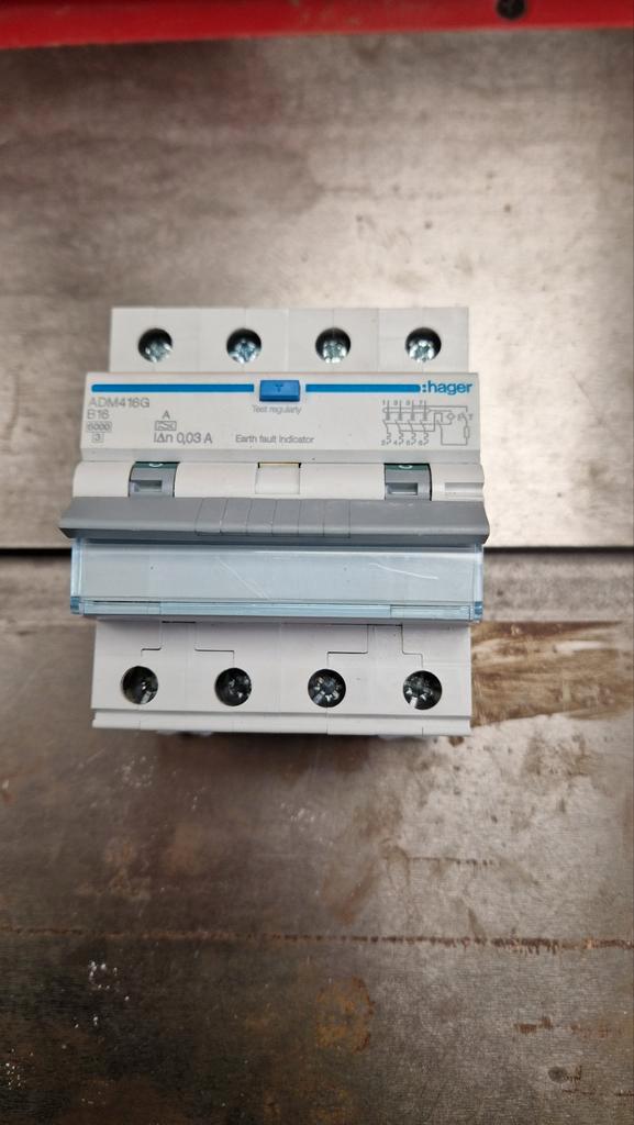 Hager B16 300 mA Aardlekautomaat, Doe-het-zelf en Verbouw, Elektra en Kabels, Ophalen