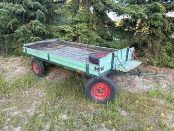 Platte wagen/ Hooikar / Paardenkar - 1951 beschikbaar voor biedingen