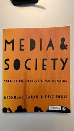 Als nieuw: Media & Society van Carah & Louw, Boeken, Sage, Sociale wetenschap, Ophalen of Verzenden, Zo goed als nieuw