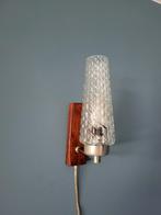 Vintage wandlampje hout en glas Deens/Scandinavisch design, Ophalen of Verzenden, Zo goed als nieuw, Glas