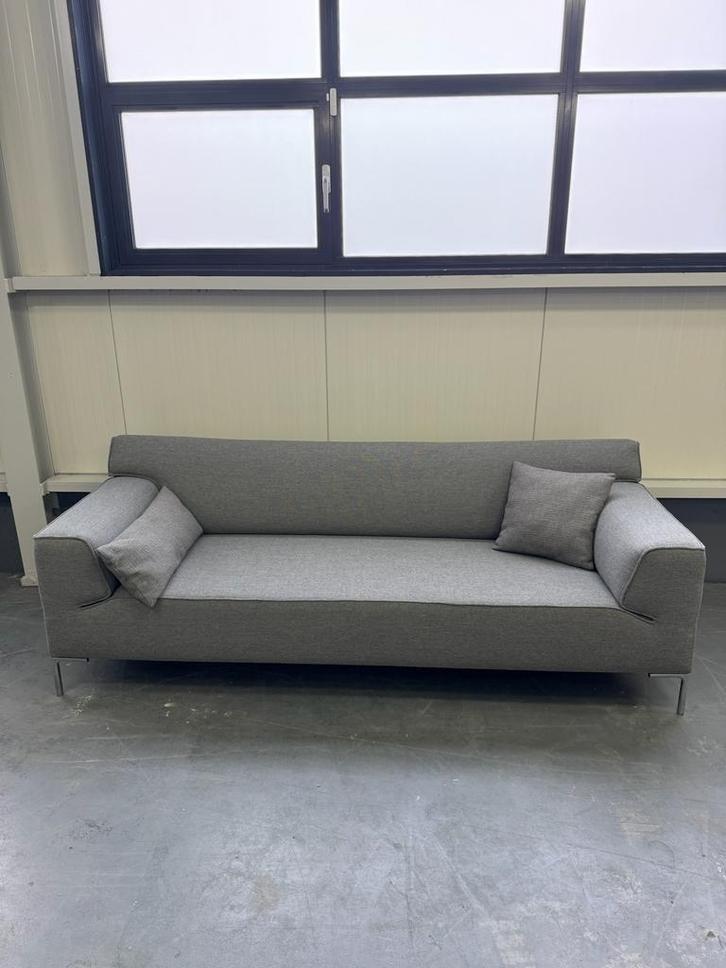 Nieuw Design on Stock Bloq 3-zits | Milton Ash, Huis en Inrichting, Banken | Bankstellen, Nieuw, Rechte bank, Driepersoons, 200 tot 250 cm