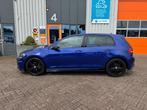 Volkswagen Golf 1.4 TSI Highline Business R CARPLAY/ACC/2XR-, Gebruikt, 4 cilinders, 150 pk, Blauw