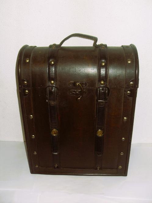 Wijnkist voor 2 wijn flessen / wijnkoffer hout met leer, Huis en Inrichting, Woonaccessoires | Kisten, Minder dan 50 cm, Minder dan 50 cm