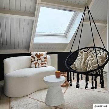 Te Koop Witte Designer Teddy Boucle Bank Ophalen beschikbaar voor biedingen