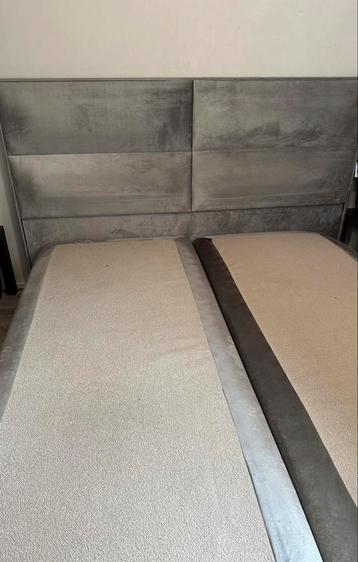 Boxspring  beschikbaar voor biedingen