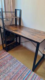MAZAZU bureau computertafel met planken industriëel bruin/zw, Ophalen, Zo goed als nieuw