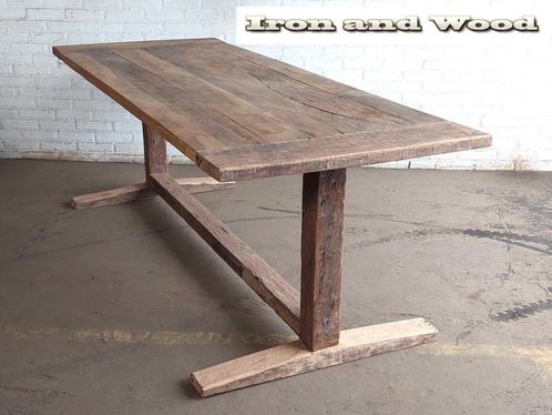 Stoere oud eiken geborstelde barnwood tafel / kasteeltafel, Huis en Inrichting, Woonaccessoires | Overige, Nieuw, Ophalen