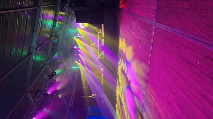 Martin Mac 250, Muziek en Instrumenten, Licht en Laser, Gebruikt, Licht, Ophalen