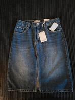 Pull&Bear Denim Rok - Nieuwstaat, Kleding | Dames, Rokken, Ophalen of Verzenden, Zo goed als nieuw, Knielengte, Pull&Bear