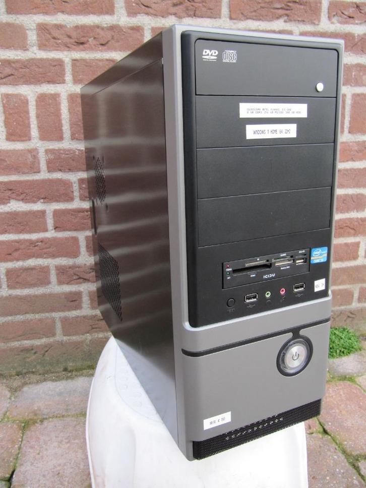 (Nr.91)Quadcore Intel Core i5. 4460 3,3 Ghz.8Gb,256 SSD,HDD, Computers en Software, Computerbehuizingen, Zo goed als nieuw, Ophalen of Verzenden