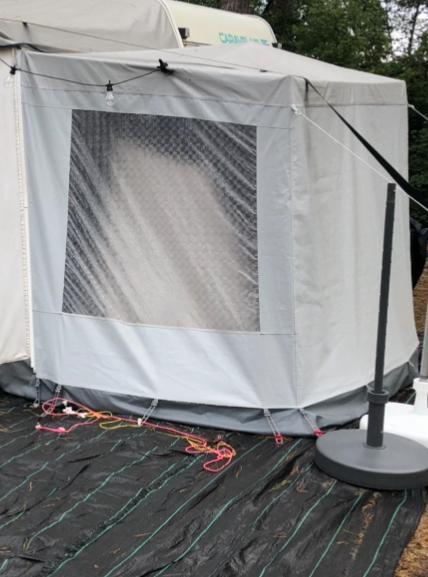 Erker zijkant voortent (peeskoppeling), Caravans en Kamperen, Tenten, Gebruikt, Ophalen