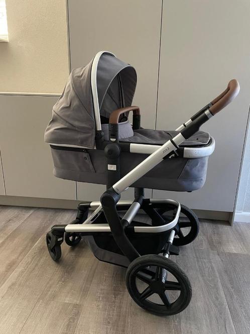 Joolz Day+ Kinderwagen Gorgeous Grey + accessoires, Kinderen en Baby's, Kinderwagens en Combinaties, Zo goed als nieuw, Combiwagen