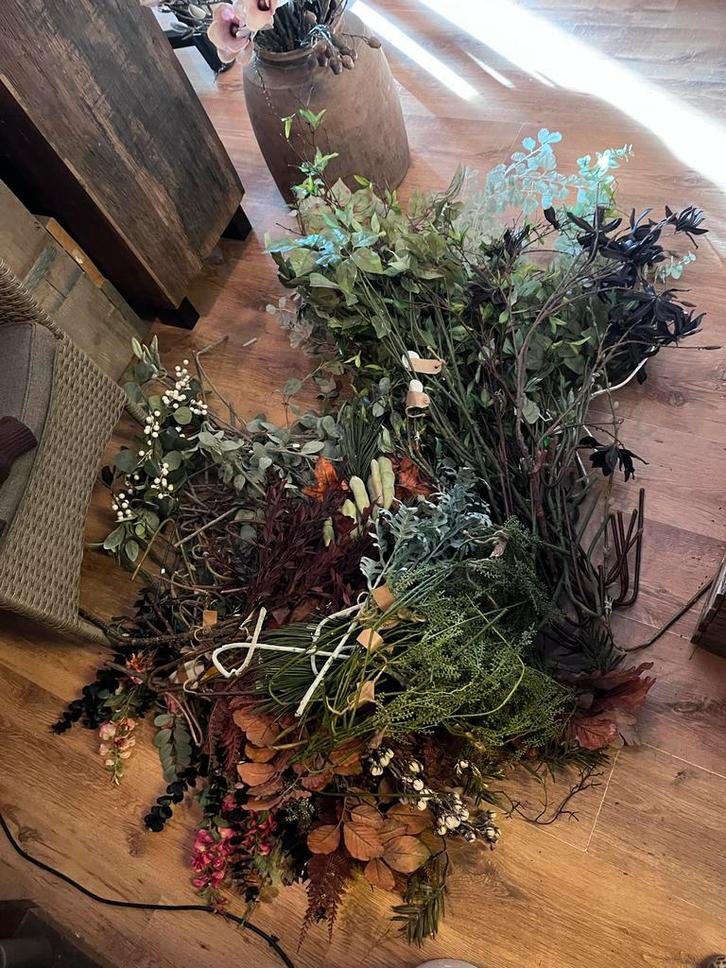 Grote partij zijde en kunst takken, Huis en Inrichting, Woonaccessoires | Kunstplanten en Kunstbloemen, Gebruikt, Ophalen