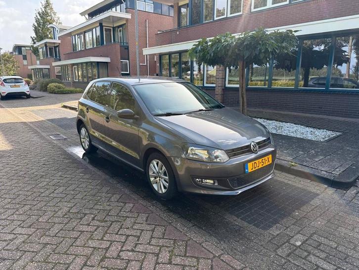 Volkswagen Polo 1.2 51KW 2011 grijs, Auto's, Volkswagen, Particulier, Polo, ABS, Airbags, Airconditioning, Alarm, Bochtverlichting