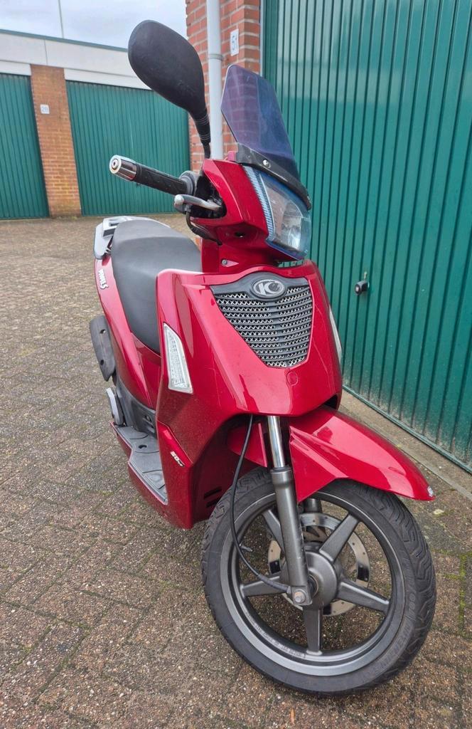 Kymco People S 2011. Uitstekend onderhouden, Fietsen en Brommers, Scooters | Kymco, Zo goed als nieuw, People S, Benzine, Ophalen