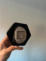 Cartier santos iced out kleur bronze, Sieraden, Tassen en Uiterlijk, Horloges | Heren, Ophalen of Verzenden, Nieuw, Staal, Overige merken