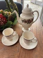Wedgewood Briar Rose Kopjes, Schotels & Theepot, Gebruikt, Ophalen of Verzenden, Wedgwood, Kop(pen) en/of Schotel(s)